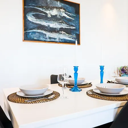 Appartamento Sea View In The Center With Free Parking *