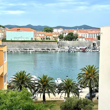 Sea View In The Center With Free Parking *